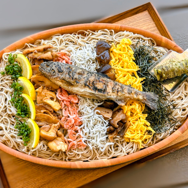 ・月ケ瀬 清流の恵み蕎麦